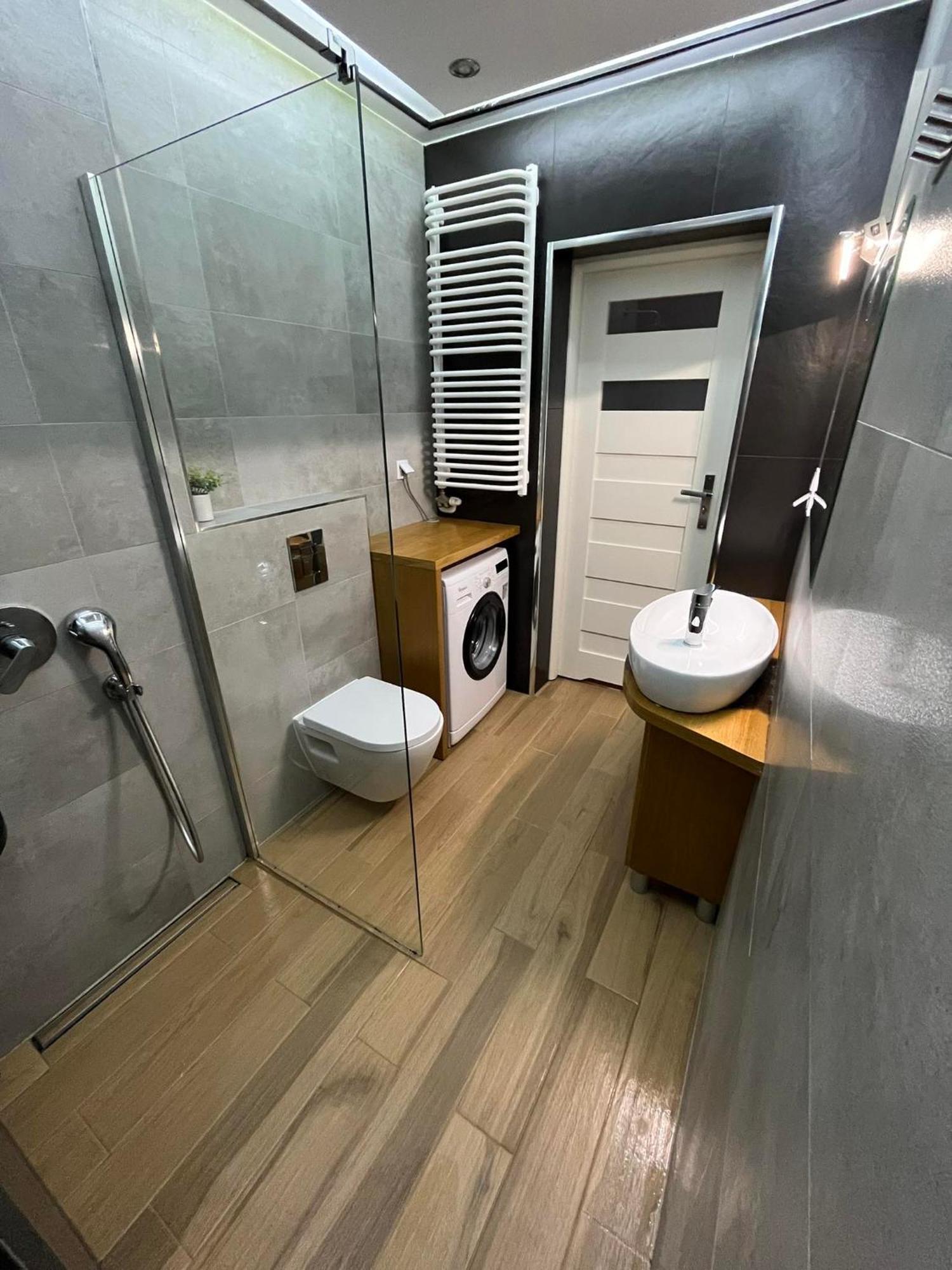 Bianco Apartament Reduta Park Free Parking クラクフ エクステリア 写真